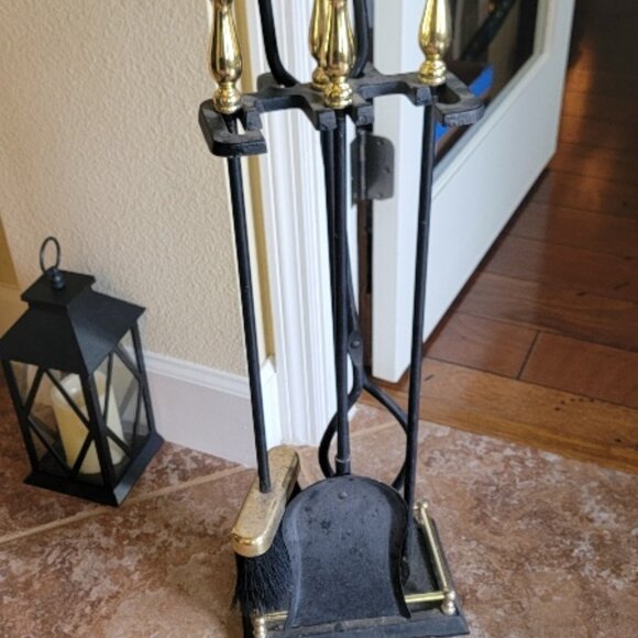 Minuteman International Oxford 5-piece Fireplace Tool Set Polished Brass